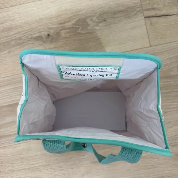 Peter Rabbit X Enfamil Vintage Bottle Bag - Picture 10 of 12